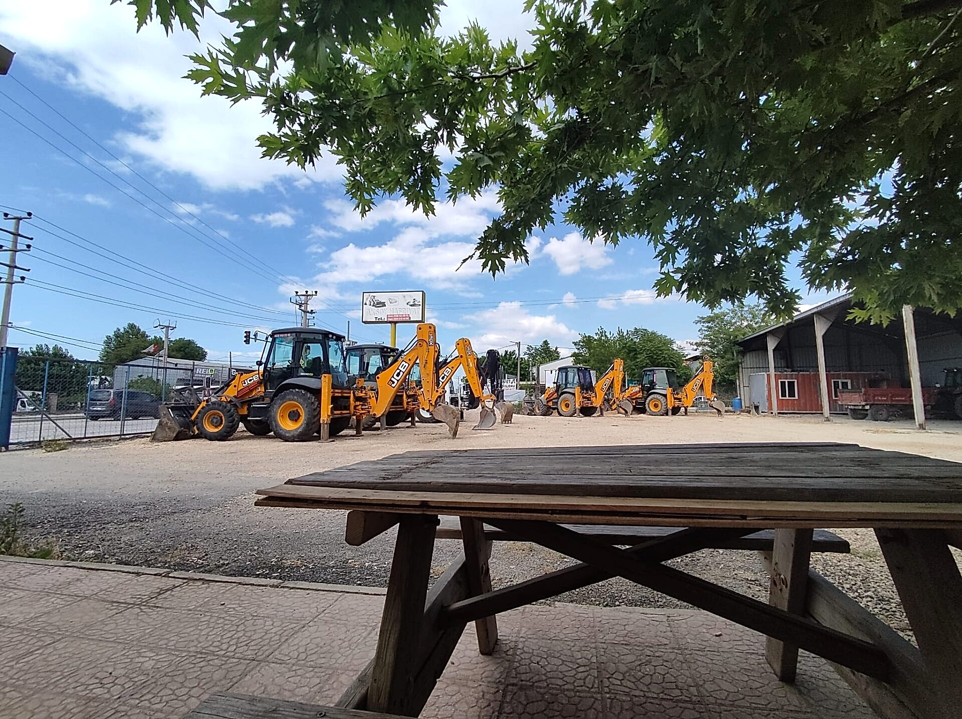 Aksoy Hafriyat Kiralık Kepçe İş Makinası 0538 421 65 72